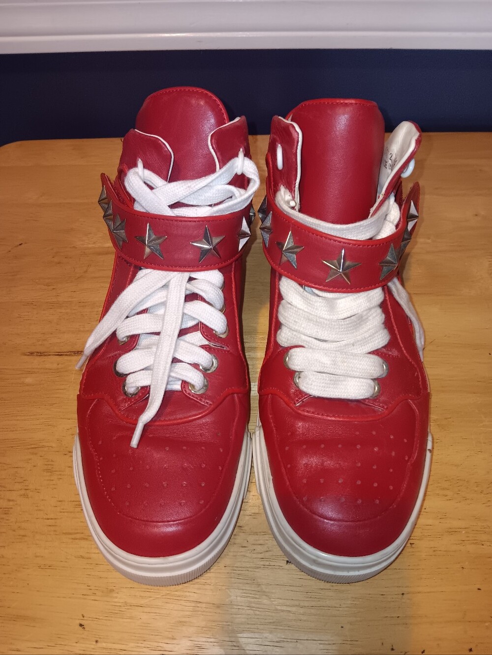 Givenchy Vintage Leather Tyson Star Sneakers Size 44